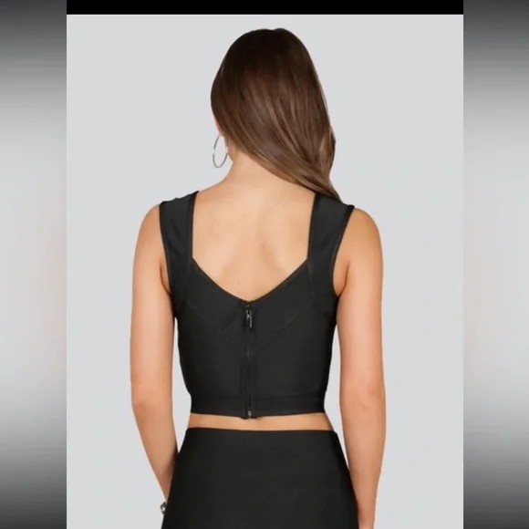 💎2 piece Skirt and Top💎 - Picture 3 of 7